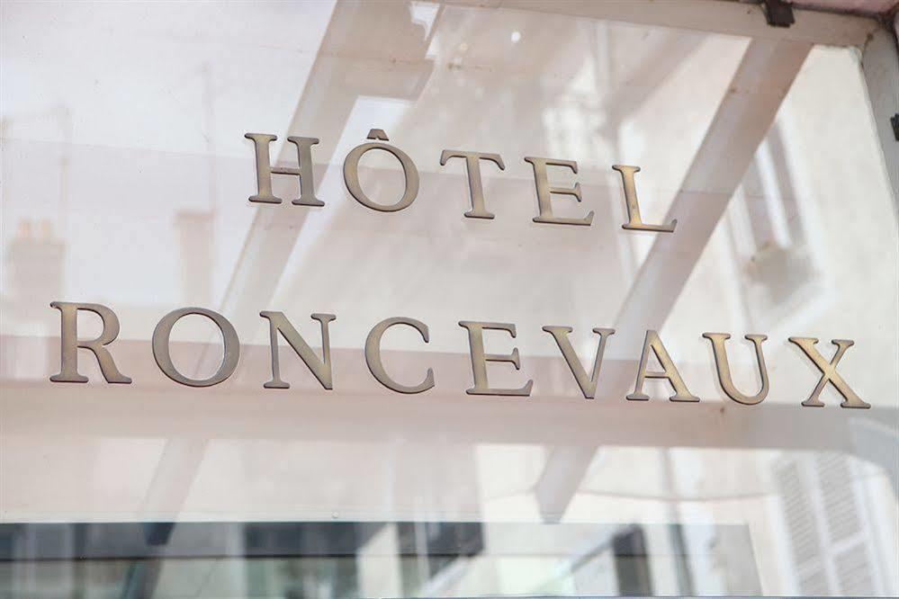 Hotel Le Roncevaux По Екстериор снимка